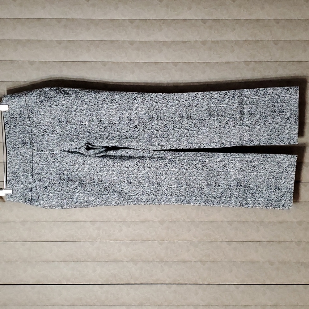 Apt.9 Mid- Rise reg pant M